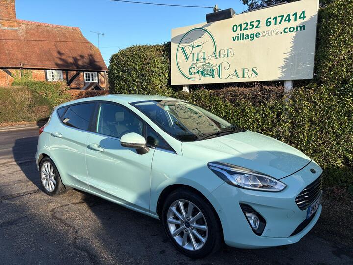 Ford Fiesta 1.0T EcoBoost Titanium B&O Play Series Euro 6 (s/s) 5dr Ford Fiesta 1.0T EcoBoost Titanium B&O Play Series Euro 6 (s/s) 5dr
