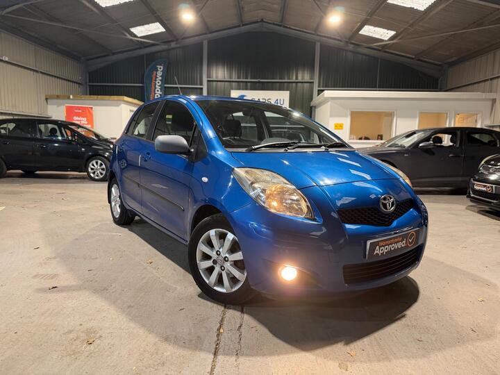 Toyota Yaris 1.33 Dual VVT-i T Spirit Euro 5 (s/s) 5dr