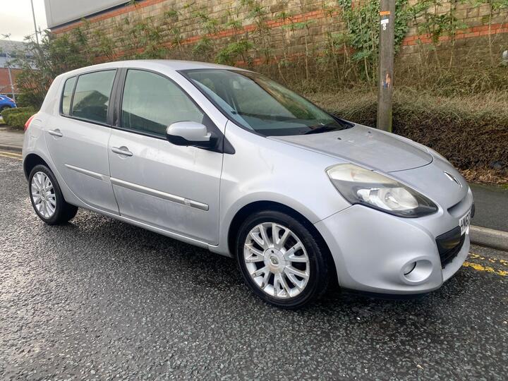 Renault Clio 1.5 DCi Dynamique TomTom Euro 4 5dr