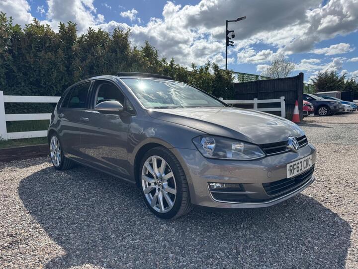 Volkswagen Golf 2.0 TDI BlueMotion Tech GT Euro 5 (s/s) 5dr
