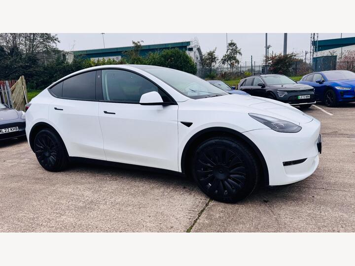 Tesla Model Y (Dual Motor) Long Range Auto 4WDE 5dr