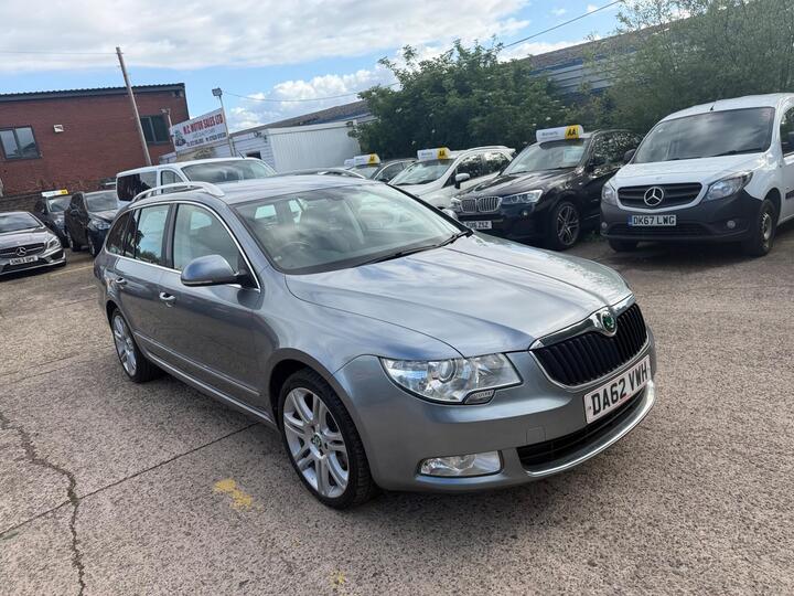 Skoda Superb 2.0 TDI Elegance Euro 5 5dr Skoda Superb 2.0 TDI Elegance Euro 5 5dr