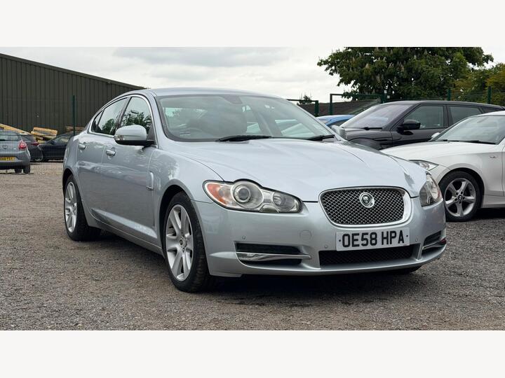 Jaguar XF 2.7d V6 Premium Luxury Auto Euro 4 4dr