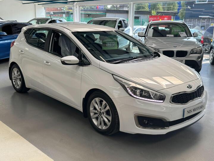 Kia Ceed 1.6 CRDi 2 Euro 6 (s/s) 5dr