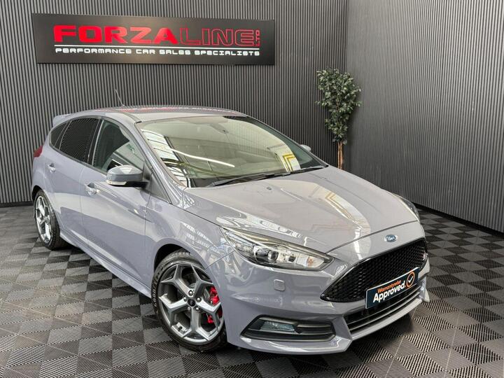 Ford FOCUS 2.0T EcoBoost ST-3 Euro 6 (s/s) 5dr