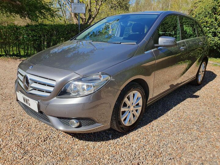 Mercedes-Benz B Class 1.5 B180 CDI SE 7G-DCT Euro 5 (s/s) 5dr Mercedes-Benz B Class 1.5 B180 CDI SE 7G-DCT Euro 5 (s/s) 5dr