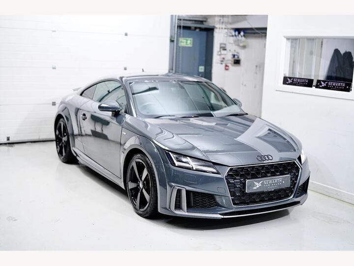 Audi TT 2.0 TFSI 40 S Line S Tronic Euro 6 (s/s) 3dr