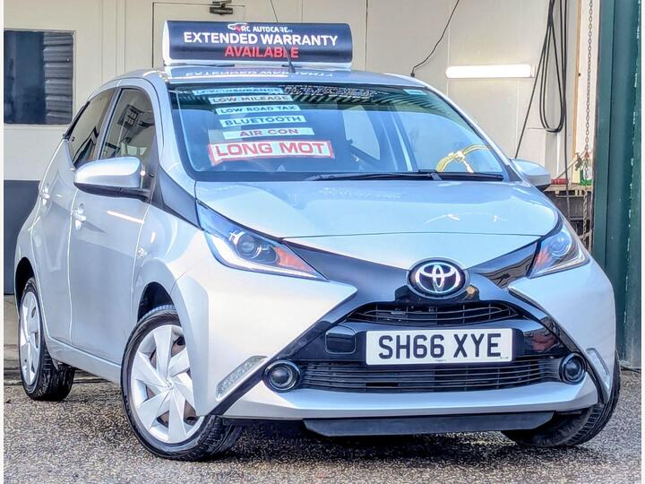 Toyota AYGO 1.0 VVT-i X-play Euro 6 5dr