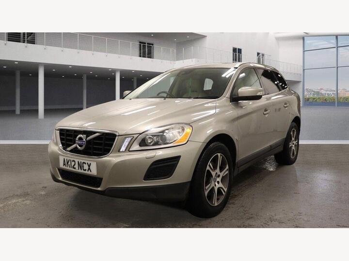 Volvo XC60 2.4 D5 SE Lux Geartronic AWD Euro 5 5dr