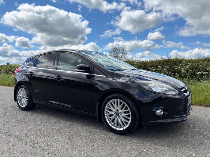 Ford Focus 1.6 Zetec Euro 5 5dr