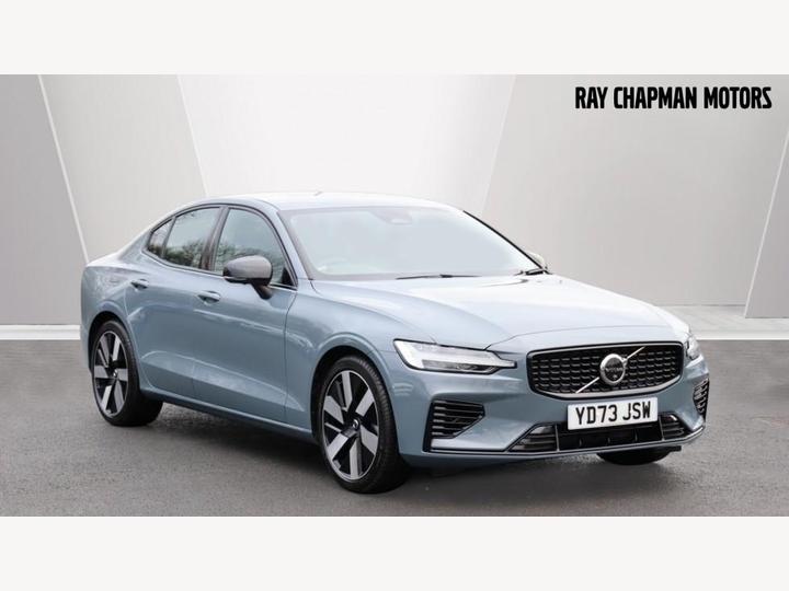 Volvo S60 2.0h T8 Recharge 18.8kWh Plus Auto AWD Euro 6 (s/s) 4dr