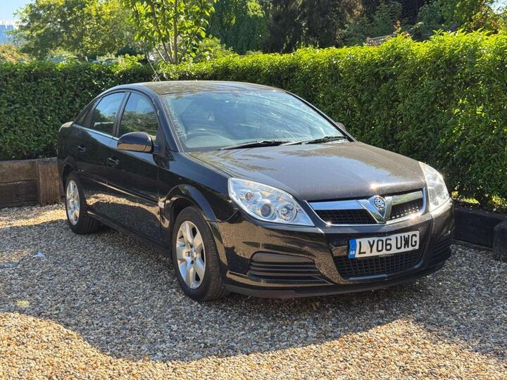 Vauxhall Vectra 1.8 VVT Exclusiv 5dr