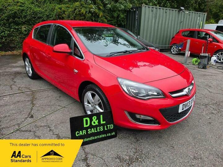 Vauxhall Astra 1.4 16v SRi Euro 5 5dr