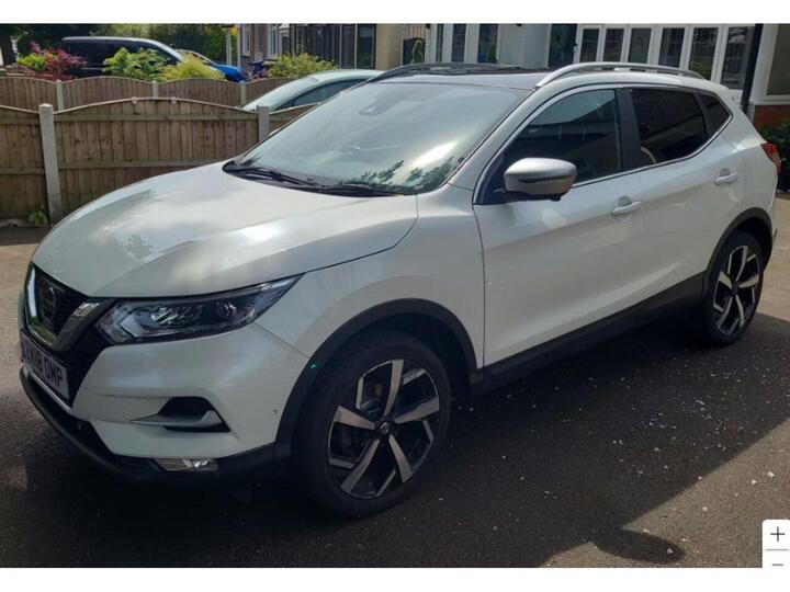 Nissan Qashqai 1.2 DIG-T Tekna+ Euro 6 (s/s) 5dr