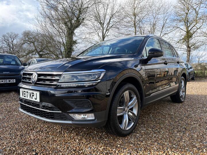 Volkswagen Tiguan 2.0 TDI BlueMotion Tech SEL DSG 4Motion Euro 6 (s/s) 5dr