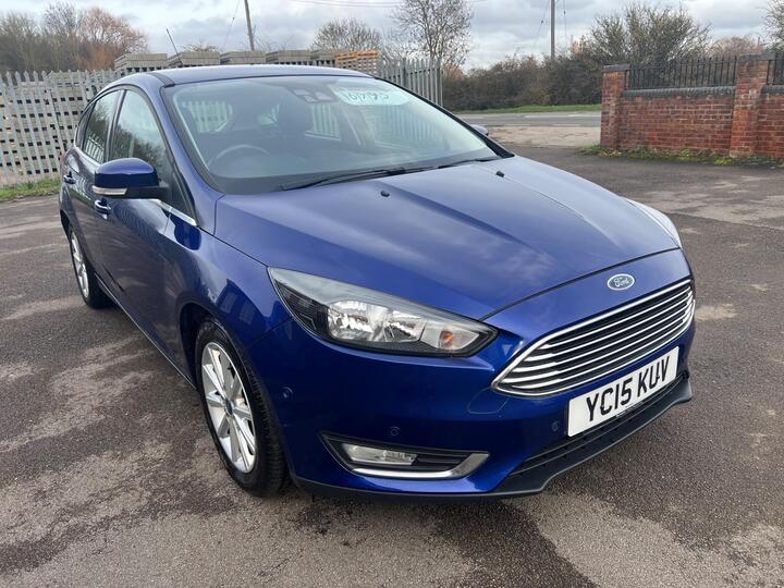 Ford Focus 1.0T EcoBoost Titanium Euro 6 (s/s) 5dr