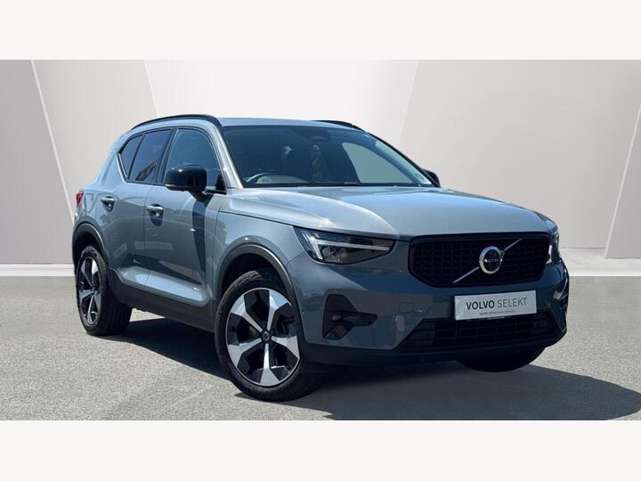 Volvo XC40 2.0 B4 MHEV Ultimate DCT Auto Euro 6 (s/s) 5dr