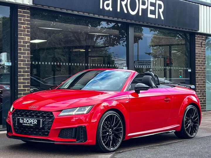 Audi TT 2.0 TFSI 40 Black Edition Roadster S Tronic Euro 6 (s/s) 2dr