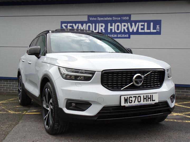 Volvo XC40 2.0 B4 MHEV R-Design Pro Auto Euro 6 (s/s) 5dr