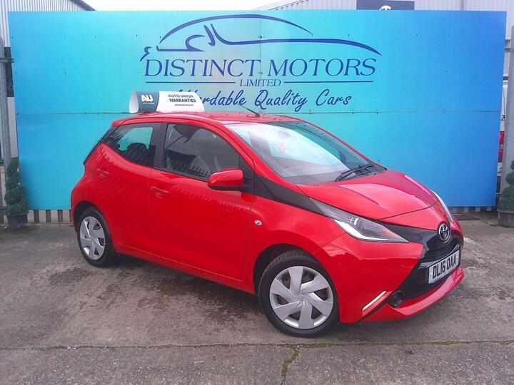 Toyota AYGO 1.0 VVT-i X-play X-shift Euro 5 5dr Euro 5