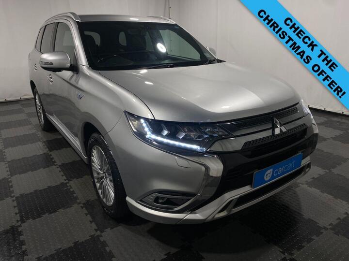 Mitsubishi OUTLANDER 2.4h TwinMotor 13.8kWh 4h CVT 4WD Euro 6 (s/s) 5dr Mitsubishi OUTLANDER 2.4h TwinMotor 13.8kWh 4h CVT 4WD Euro 6 (s/s) 5dr