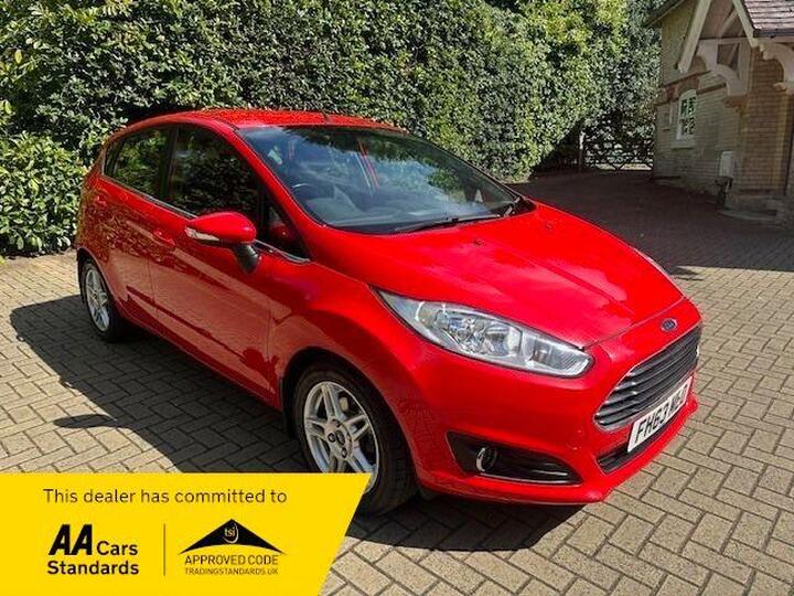 Ford Fiesta 1.5 TDCi Zetec Euro 5 5dr