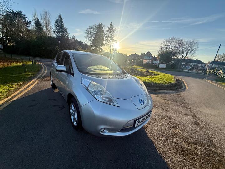 Nissan Leaf 24kWh Auto 5dr