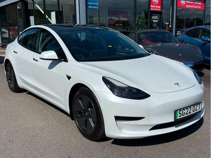 Tesla Model 3 Standard Range Plus Auto RWD 4dr