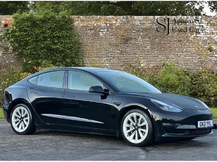 Tesla Model 3 (Dual Motor) Long Range Auto 4WDE 4dr