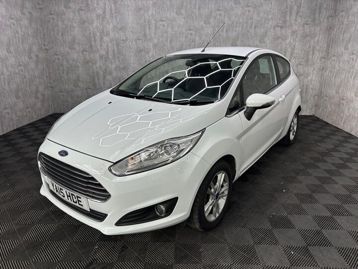 Ford Fiesta 1.0T EcoBoost Zetec Euro 6 (s/s) 3dr