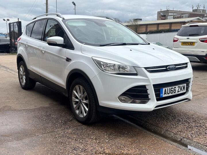 Ford KUGA 2.0 TDCi Titanium 2WD Euro 6 (s/s) 5dr