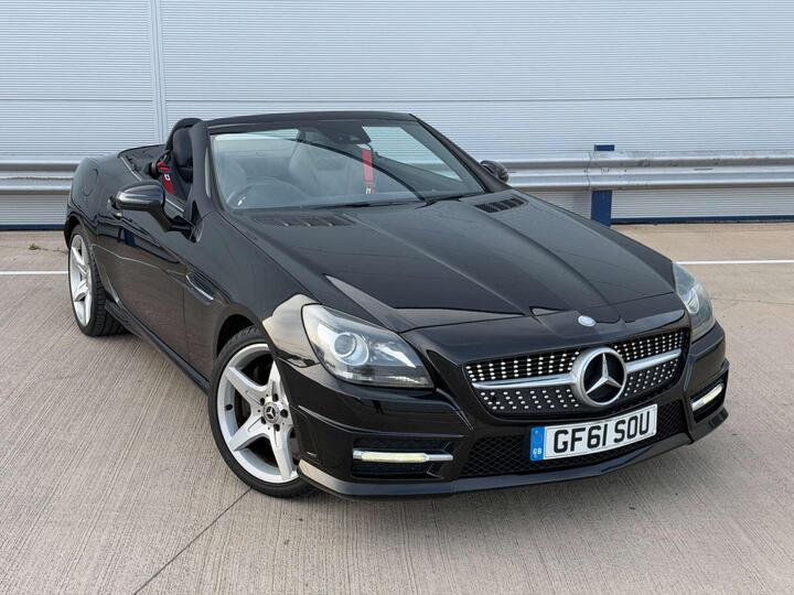 Mercedes-Benz SLK 1.8 SLK200 BlueEfficiency AMG Sport Euro 5 (s/s) 2dr Mercedes-Benz SLK 1.8 SLK200 BlueEfficiency AMG Sport Euro 5 (s/s) 2dr
