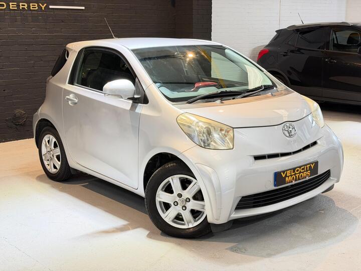 Toyota IQ 1.0 VVT-i Multidrive Euro 5 3dr