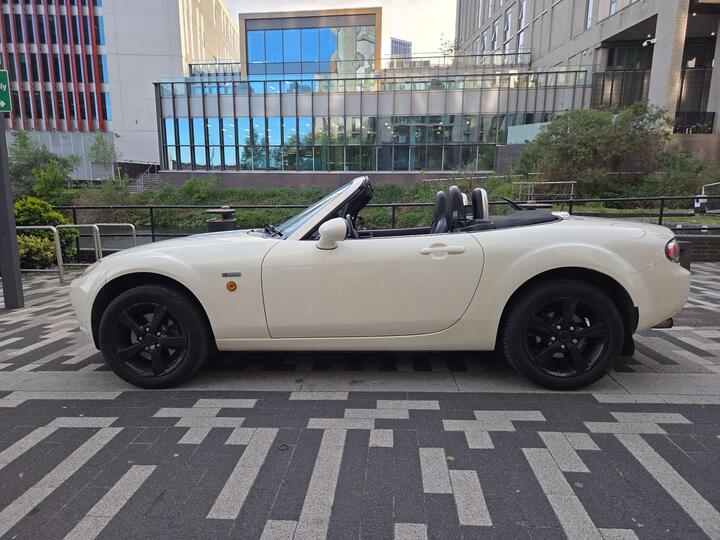 Mazda MX-5 1.8i Icon Euro 4 2dr