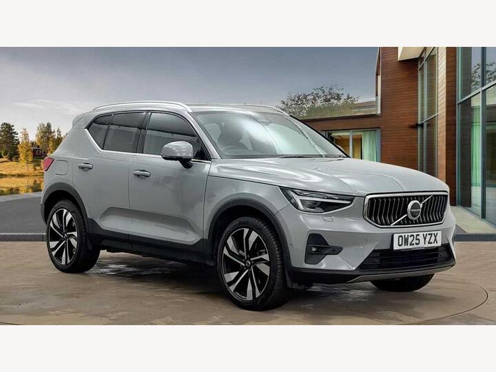Volvo XC40 2.0 B3 MHEV Ultra Bright DCT Auto Euro 6 (s/s) 5dr