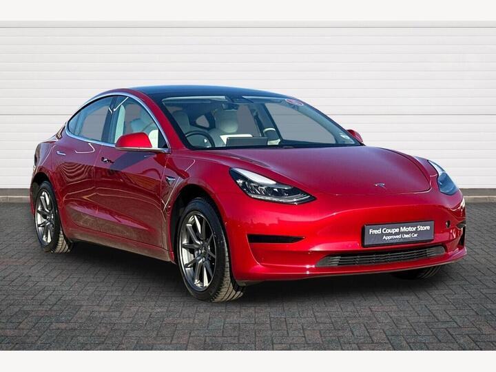 Tesla Model 3 Standard Range Plus Auto RWD 4dr