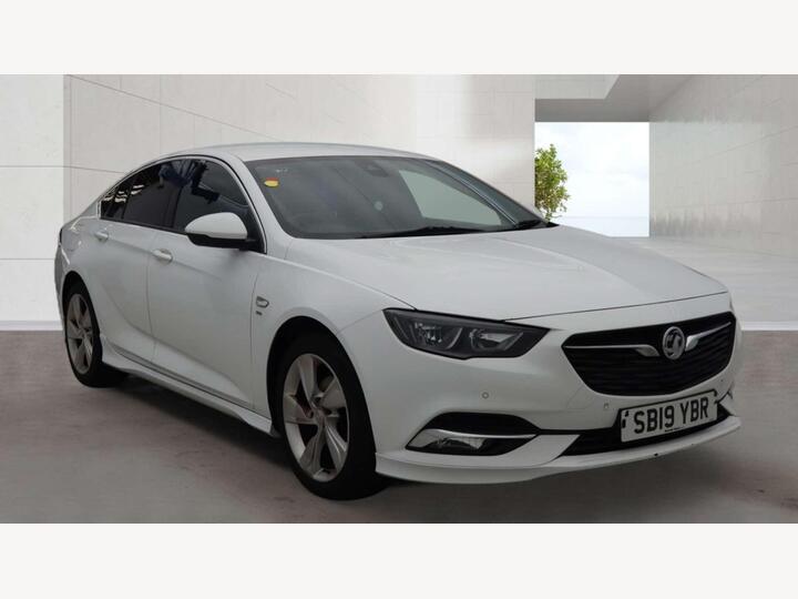Vauxhall INSIGNIA 2.0 Turbo D BlueInjection SRi VX Line Nav Grand Sport Euro 6 (s/s) 5dr
