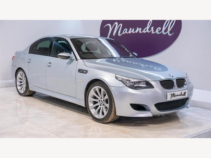 BMW M5 5.0 V10 SMG Euro 4 4dr