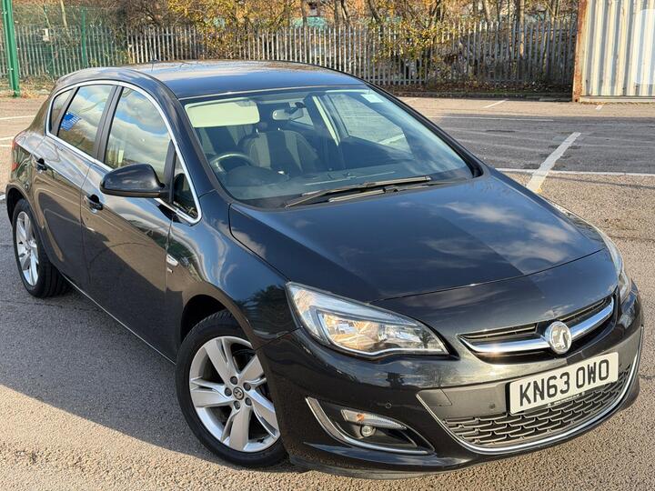 Vauxhall Astra 1.6 16v SRi Auto Euro 5 5dr