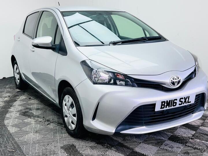 Toyota Yaris 1.0 VVT-i Icon Hatchback 5dr Petrol Manual Euro 6 (Safety Sense) (69 Ps)