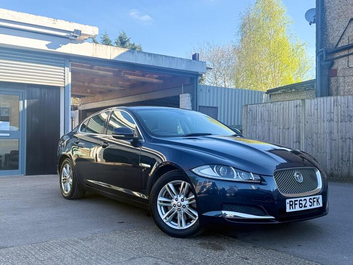 Jaguar XF 2.2d Luxury Auto Euro 5 (s/s) 4dr