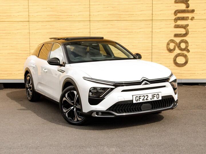 Citroen C5 X 1.6 12.4kWh Shine Plus E-EAT8 Euro 6 (s/s) 5dr Citroen C5 X 1.6 12.4kWh Shine Plus E-EAT8 Euro 6 (s/s) 5dr