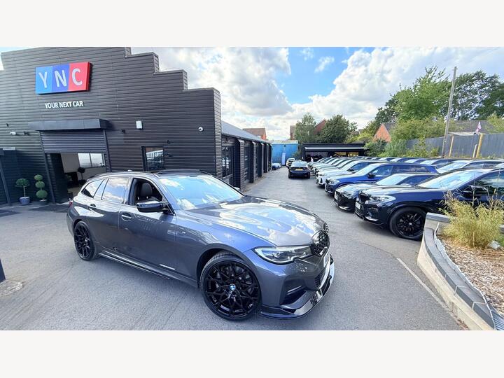 BMW 3 Series 2.0 330e 12kWh M Sport Touring Auto Euro 6 (s/s) 5dr