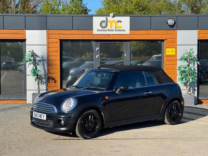 MINI Convertible 1.6 Cooper Euro 6 (s/s) 2dr