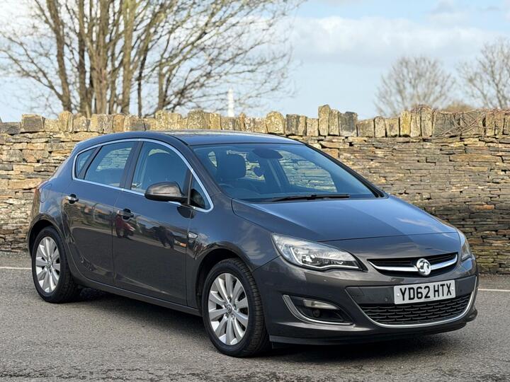 Vauxhall Astra 2.0 CDTi EcoFLEX Elite Euro 5 (s/s) 5dr