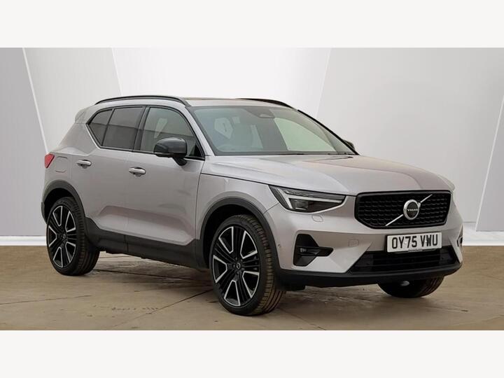 Volvo XC40 2.0 B4 MHEV Ultra Dark DCT Auto Euro 6 (s/s) 5dr