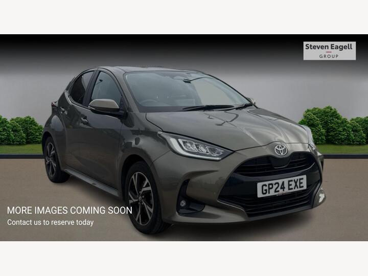 Toyota Yaris 1.5 VVT-h Design E-CVT Euro 6 (s/s) 5dr