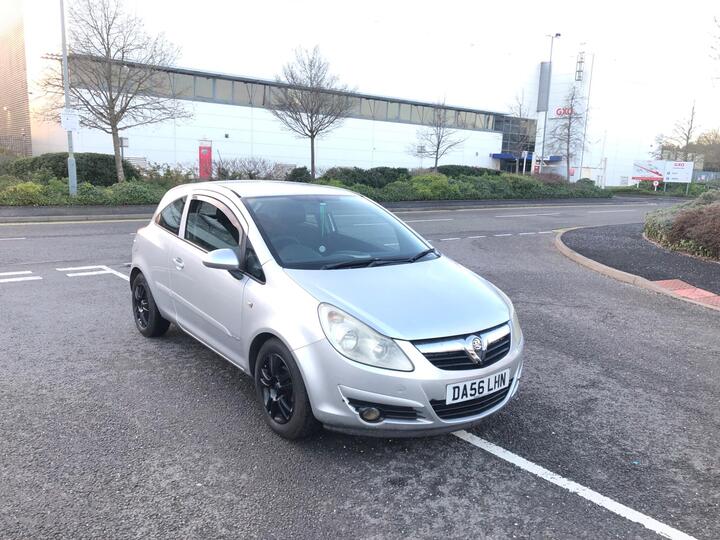 Vauxhall Corsa 1.2i 16v Club Easytronic 3dr