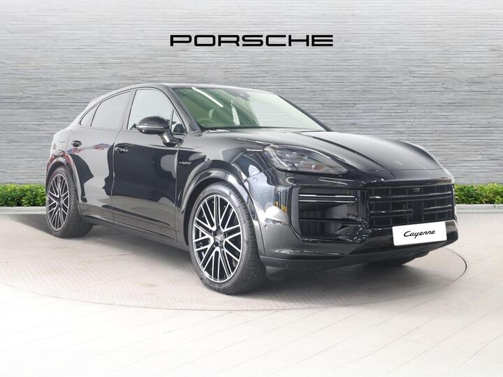 Porsche Cayenne 4.0 V8 E-Hybrid 25.9kWh Turbo TiptronicS 4WD Euro 6 (s/s) 5dr