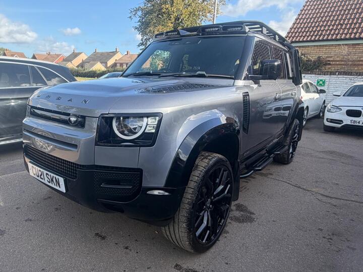 Land Rover Defender 110 3.0 D250 MHEV X-Dynamic S Auto 4WD Euro 6 (s/s) 5dr
